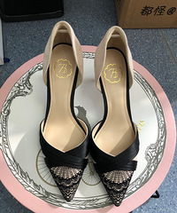 ���ܹ��ֲݵ�73hours����ɫ��˿�����ҵ���Ů�ı���