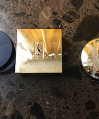 wanghongױųƲжױ۸񻹺ܱ