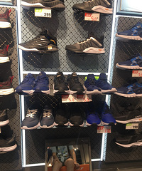 ڻǵİ̤ͯװͯЬ5ۣ˫˶Ь135Ǯ