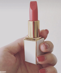 ��˵��ɫ�ں���԰ף������ڶ�Ʒ�Ƶġ��԰��١����Ŀ���ÿ���