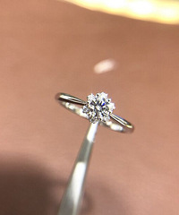 ���Ǻܴ󣬵��ǹ�����ѡ���֮·�����Ļ���͵ĶԽ�Ҳ�ܺÿ�