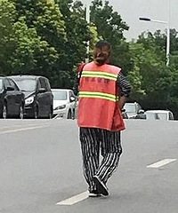 路边停车位不管停多久都收5块?