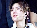 杨洋走日系美男子路线