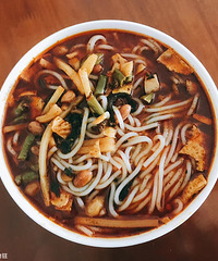 来来来,网购党这边集合,一人推荐一个值得买的网购美食如何?