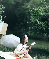 给自己一份20岁的生日礼物,在小区楼下拍了组日系小清新写真