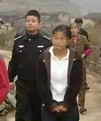 好神奇,被拐少女把人贩子给卖了