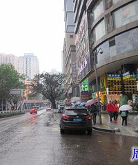 һи˸С޶飬Χ޵ĵطû