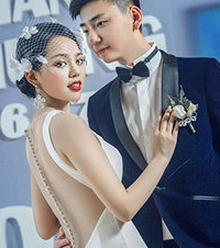 �������ҵ��ֻ���ע����������վ��һ����ȥ�������׵��㿴������