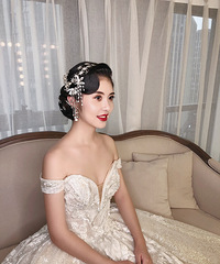 �����ױ�������ҵĴ�С�ۣ�2000�����ѡ�������֮��������