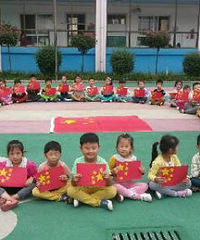 ѧУ֯ӻôǿ԰ᣬ