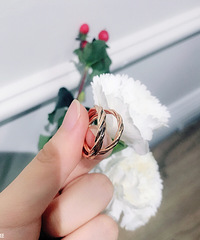 ���ڼ�ʶ����ʲô�Ǳ��˼ҵ����ѣ������������Ķ��ƵĶԽ����