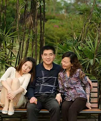 �����Լ�ûԶ�ޣ�ÿ�춼�ܳԵ�������ķ��ˣ��ܵ����ǵ�Ů�����