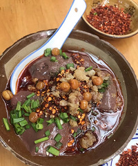 【2018国庆自驾游】夕阳红自驾美食团,从自贡、乐山吃到成都~