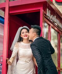 直男老公也懂得制造小浪漫,拍婚纱照的时候一直忍不住想要偷亲我