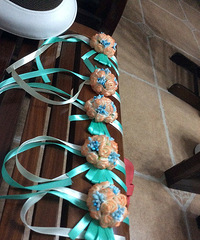 ���︸ĸ��׼������ְ�ɫ�Ķ��������ǰ�����Ⱦ��ʺһ������ɫ