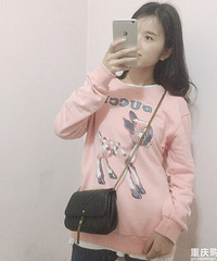 ����ķ�ɫ���£������ü���