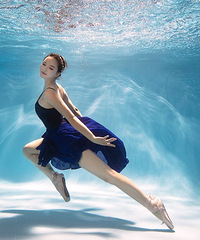 ��һ������ˮ����Ӱ����Ѽ�Ӹо��Ѿ�ѧ����Ӿ��