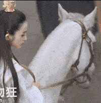 �������Ǿ������գ�Ӯ��Т��ͬ��