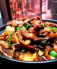 干锅鱼与香辣鱼鳅