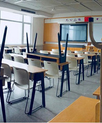 来说说南开系的3个学校,两江去年计划的班级还差两个没有招起