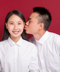 ��һ��Ǯ���˸����Ǽ��գ������ӵ���Ƭ���������ǲ�����Ŷ