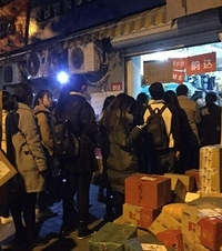 双11过后,取包裹就像赶春运,你们那里情况如何呢?