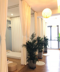 ����̩���˰��Ĺŷ���Ħ�Ϳ��������۾���ë������µ�����Ů��