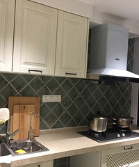 һ4װ˸LOWĳѪĽѵϣұܿ