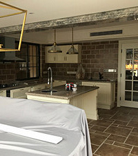 300ƽʽлHOUSEӲװҵѡƵļ