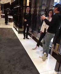 �˳��������ڱ�����������fensi