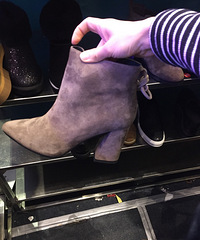 ȷۿۼֱ̫ˣһ˫ȫţƤЬӲ100Ԫ