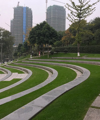 ����԰�����λ��Ҳ������С�������Ͱ���һ��������Ĳ�ƺ