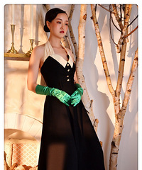 ѡ�����ִ�δ���Թ��ķ�����գ�û�뵽��Ƭ��ô��ϲ