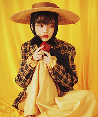 ���ο���ĸ����ϵ������Ů����Ƭ��¯��