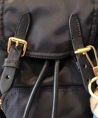 Burberry mini巴宝莉双肩包