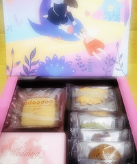 ��һ���ҺóԵ�ϲ�ǣ�׼������ʱ��ͬ�µ�С��һ�����Ե�һ��