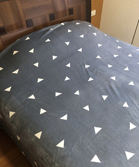 ����ĸ����ɺ�����ļ��ף����޺�ϸ�壬�����׷��ֱ�ů