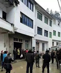巫溪女子烤火身亡,女儿守了一天半