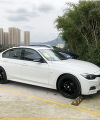 裸车25.6万,提宝马3系曜夜版