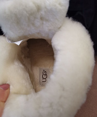 ��һ�۾�ϲ���ϵ�ë���ѩ��ѥ����·��㣬���Ȼ����������