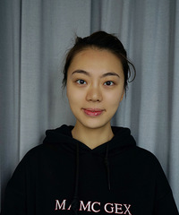 妆后拍出了复古女神的既视感,老公看到照片就迫不及待换成桌面了