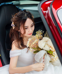 七年的爱情终于修成正果,本想旅行结婚最后还是办了婚礼