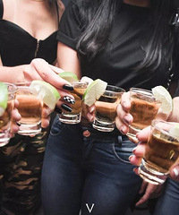 �����ǿ�Լ��Ծƾ��������������ǧ���������ˣ�