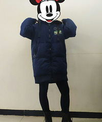 跟团入的羽绒服质报,中长款团价才199元,买到好划算