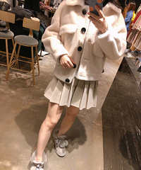 跟团买衣服买得停不下来,强烈推荐大毛领的长款外套,穿起好暖和
