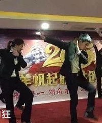 ����Ϊ�����VS���������