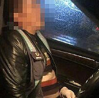 他喝酒后叫代驾,抬头发现代驾身亡