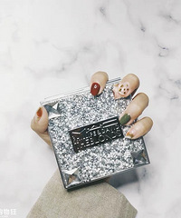 MAC��THE BLONDS���ϳ��Ĳ�ױ�����ˣ��۸�Ҳ�ܱ���