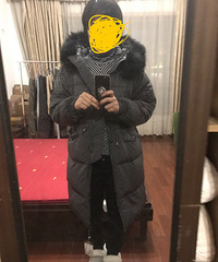 跟团入手价格300多的羽绒服感觉很划算,款式不挑人不显肥