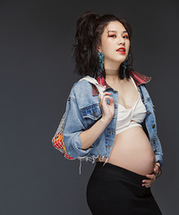 特意飞到重庆来拍的孕妈照,成片果然没让我失望